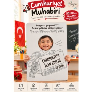 29 Ekim Cumhuriyet Muhabiri – 50×70 cm Ahşap MDF Fotoğraf Panosu