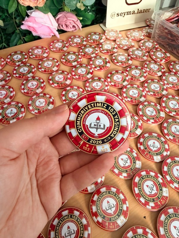 29 Ekim Cumhuriyet Bayramı'na Özel Logolu 58 mm Buton Rozet Kokart… 29 Ekim Cumhuriyet Bayramı'na Özel Logolu 58 mm Buton Rozet Kokart…