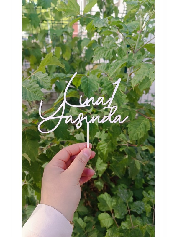 İsme Özel Pasta Süsü Beyaz Ahşap&hellip;